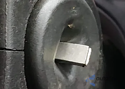 2017 Chevrolet Silverado 1500 1Lt from USA, damaged, VIN 1GCVKREC8HZ267398